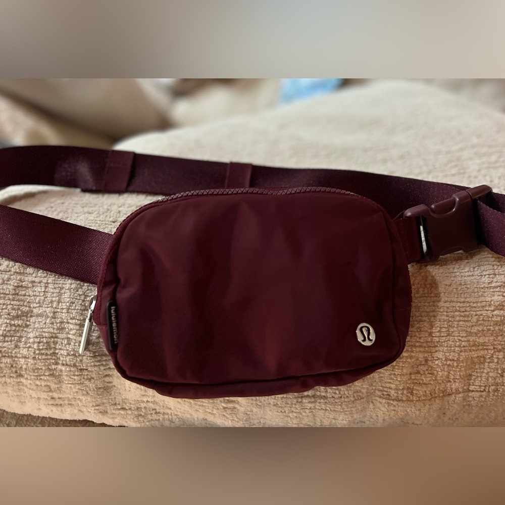 Lululemon Athletica Burgundy Belt Bag